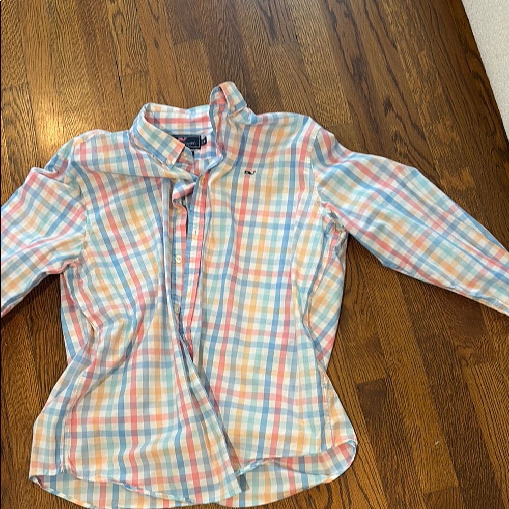 Vineyard Vines Red and Blue Casual Button Down Shirt